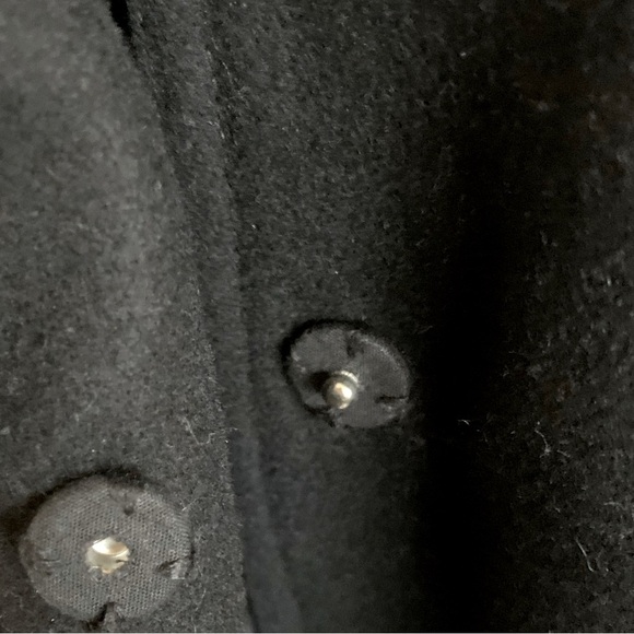 GUESS Jacket - Picture 16 of 16